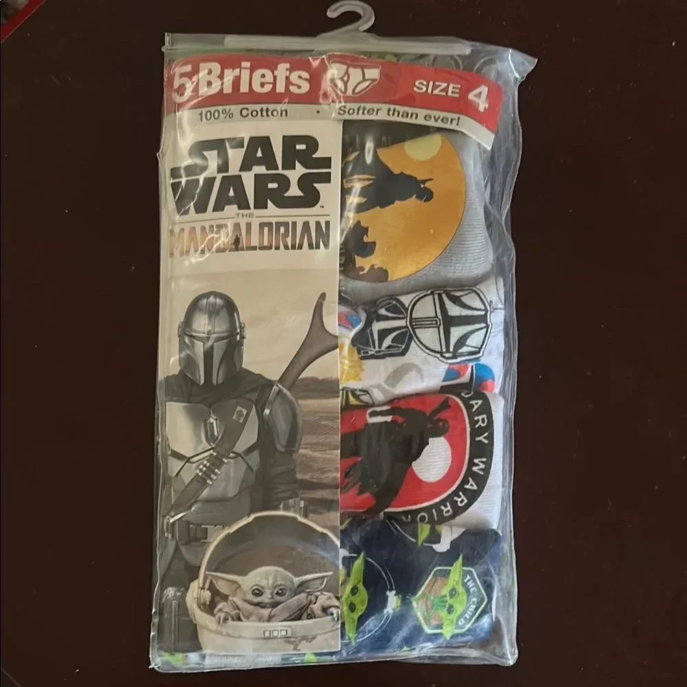 Star Wars Mandalorian Boys Briefs Size 4 5-Pack Underwear Baby Yoda Grogu